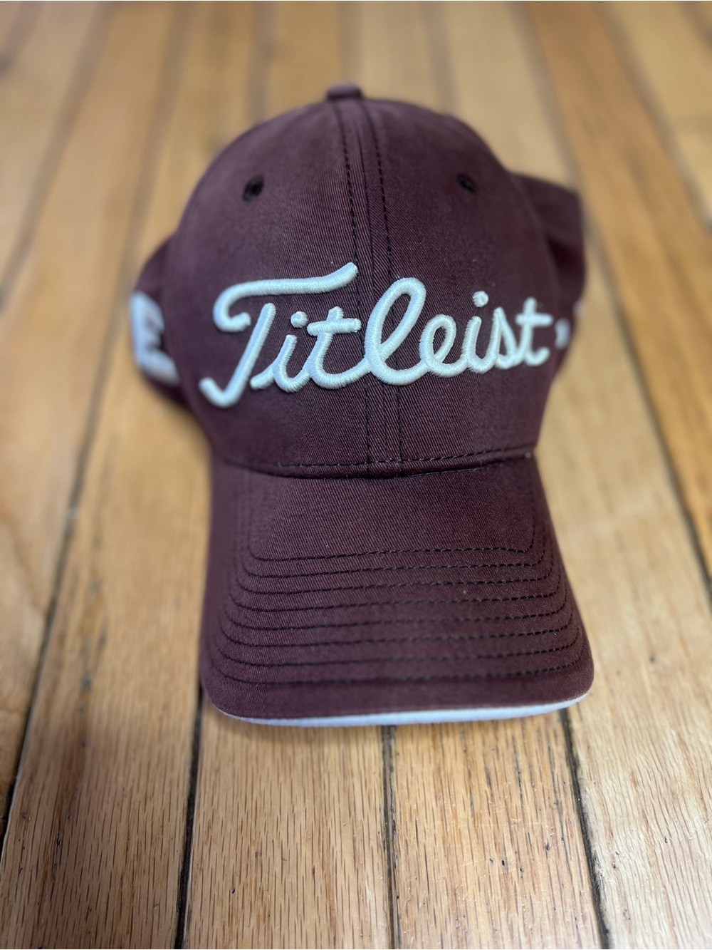 Titleist Pro V1 Footjoy Adjustable Golf Hat Cap chocolate brown Embroidered logo